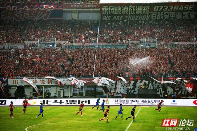 印度队完胜韩国队，黄鸭组合状态火热