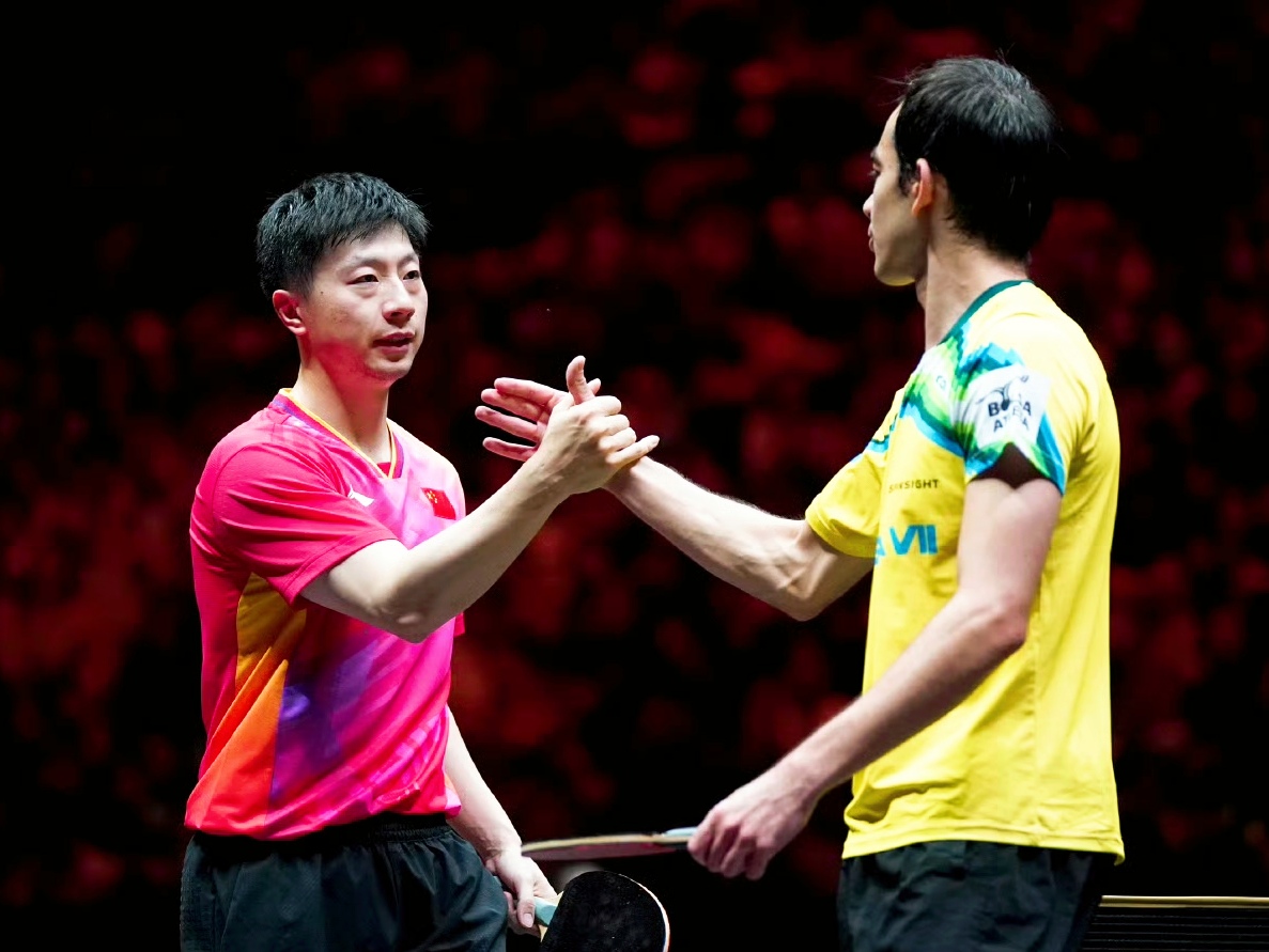 法国队完胜中国队，马龙扛起全队