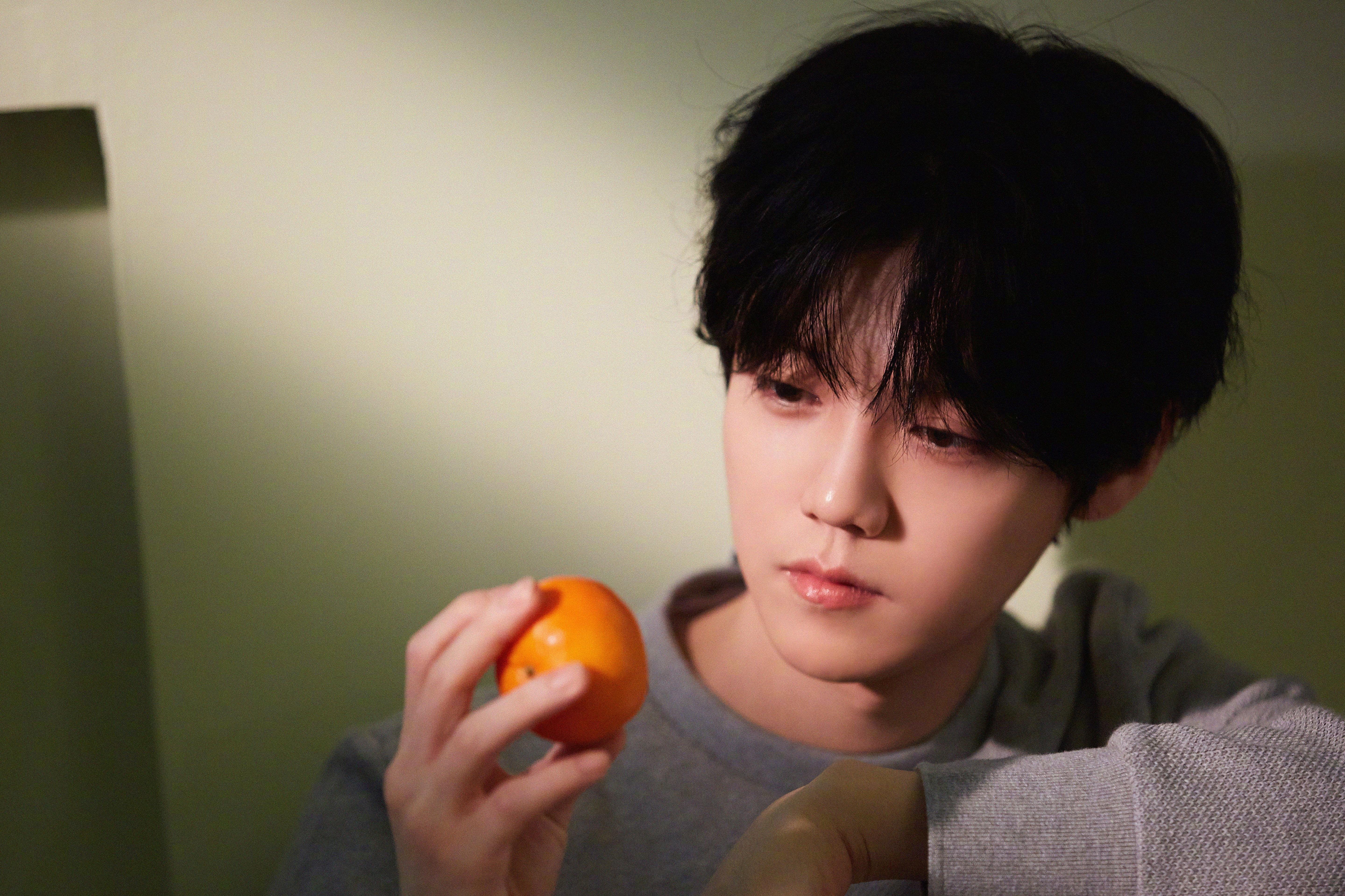 统治与救赎,拉塞尔的一骑绝尘与法拉利的策略逆袭