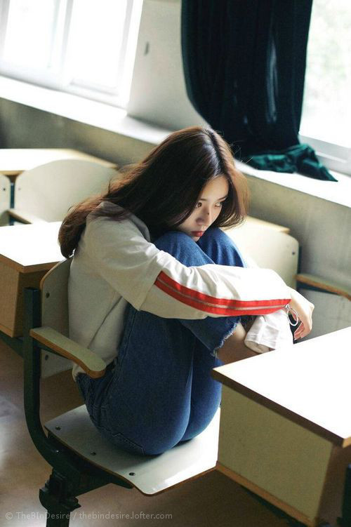 闪电撕裂夜空,马丁内利终场绝杀,加纳粉碎马里出线希望